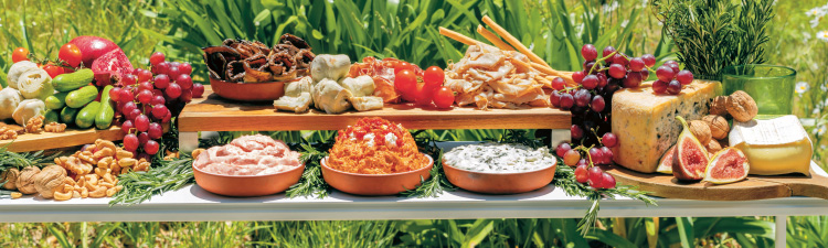 Chyka grazing table tips web banner