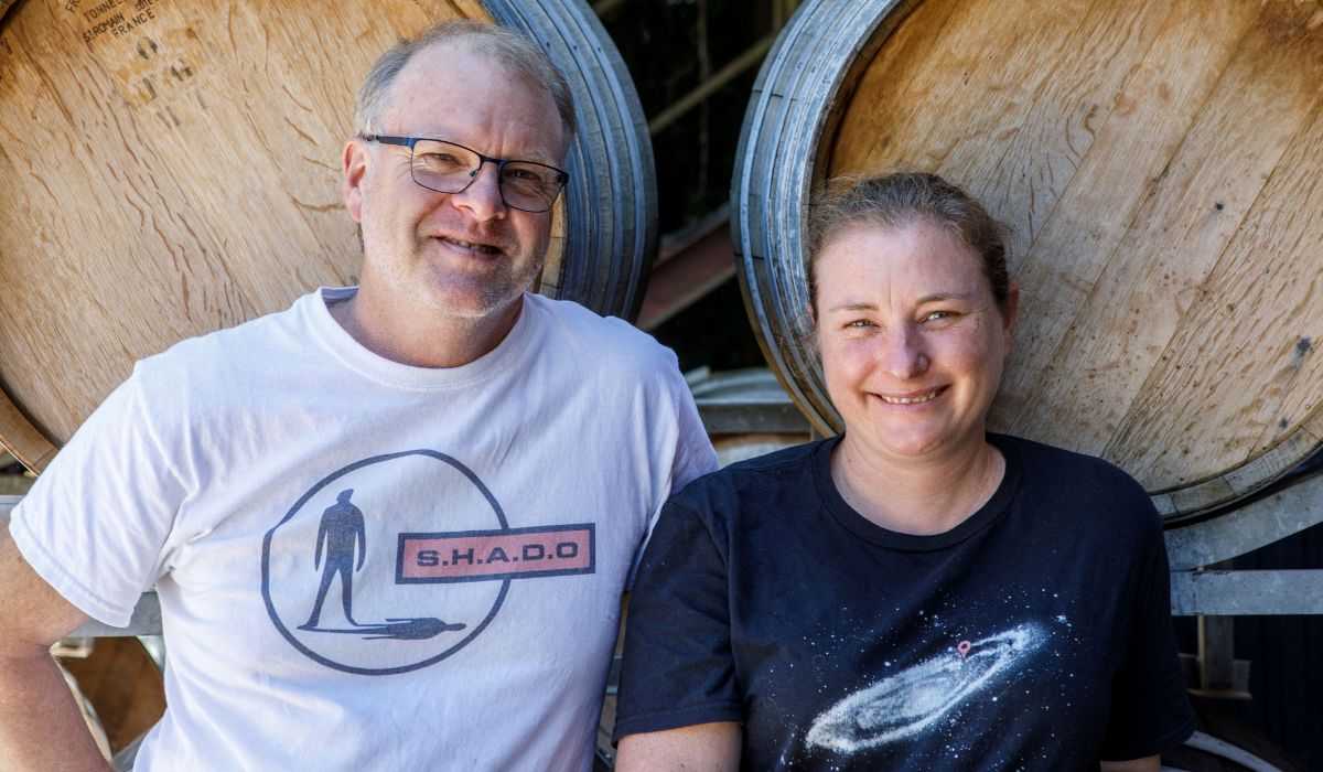 Glenn James and Jo Marsh, Billy Button