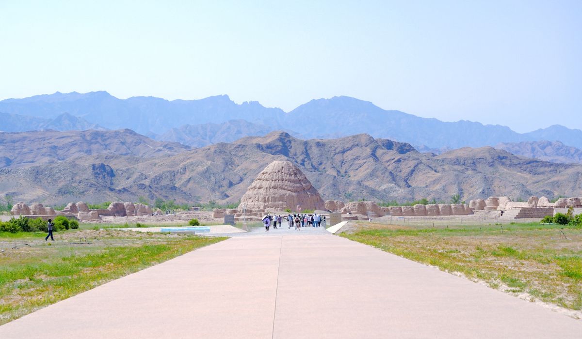 Western Xia Imperial Mausoleum, Ningxia 
