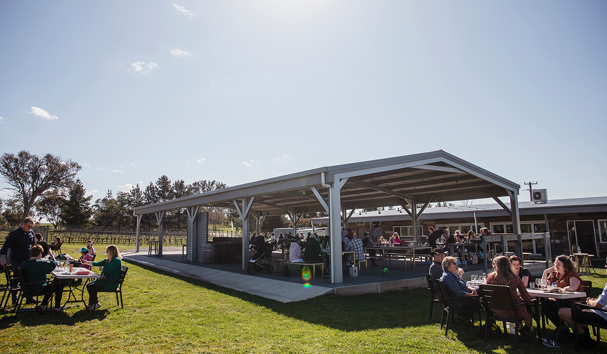 Four Winds cellar door outside