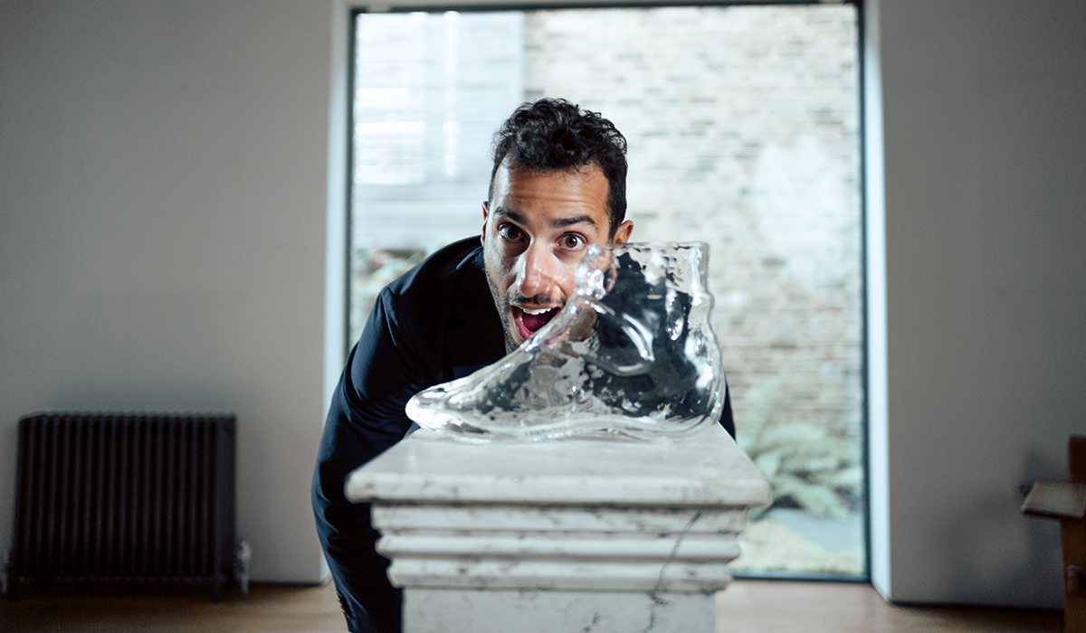 DANIEL RICCIARDO WITH HIS SHOEY-INSPIRED DECANTER