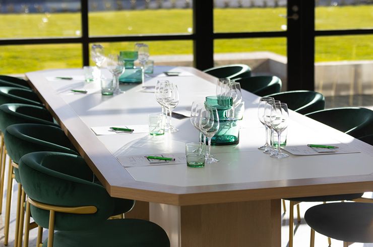 A tasting table at Rieslingfreak