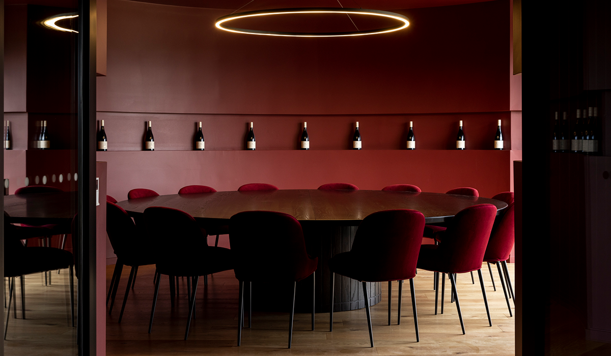 Large round table in Nepenthe cellar door