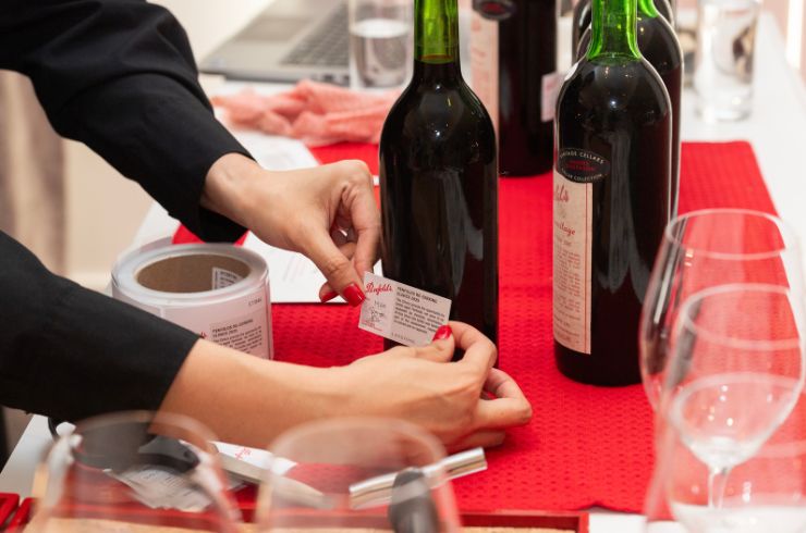 Penfolds re-corking clinic