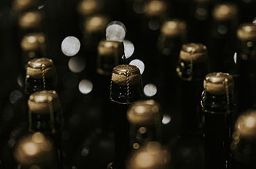Sparkling corks with the cages