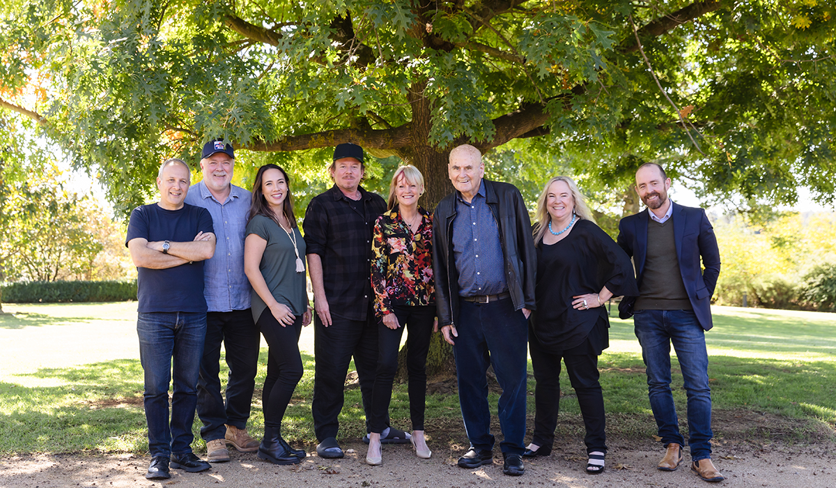 Philip, Dave, Shanteh, Mike, Jeni, James, Jane and Campbell