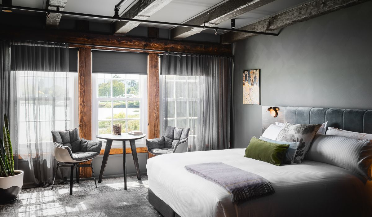 Inside a hotel room at Stillwater Seven