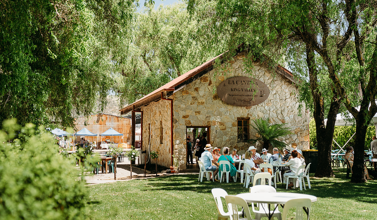 La Cantina cellar door outside