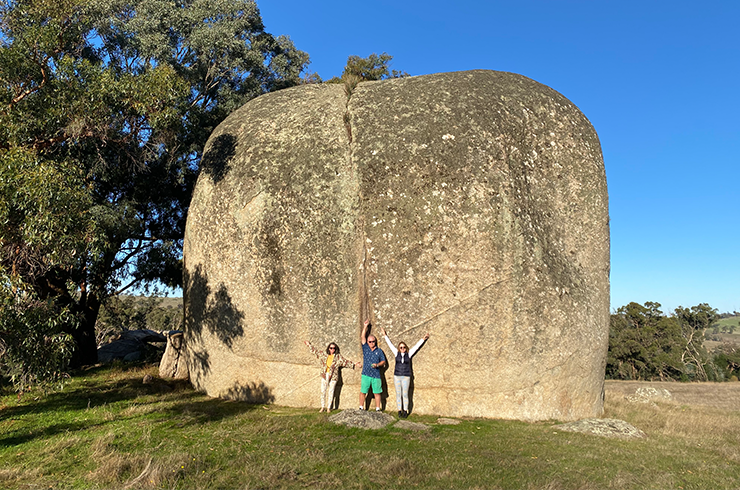 Giant rock at Kyneton Ridge