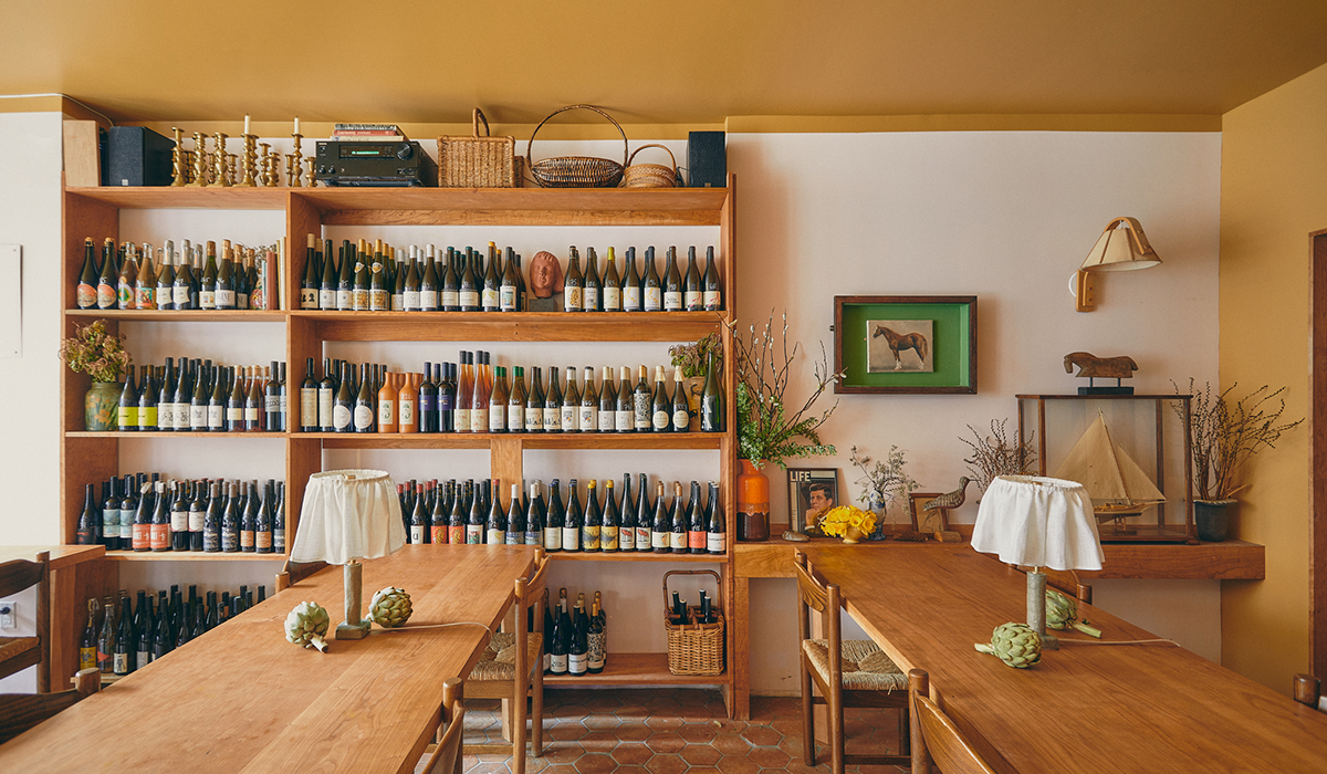 The tables and wine rack at Gem