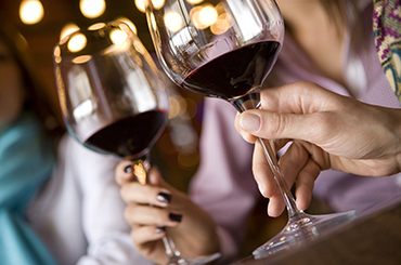 Red wines in the glass