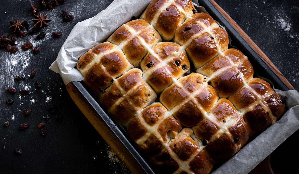 Hot cross buns